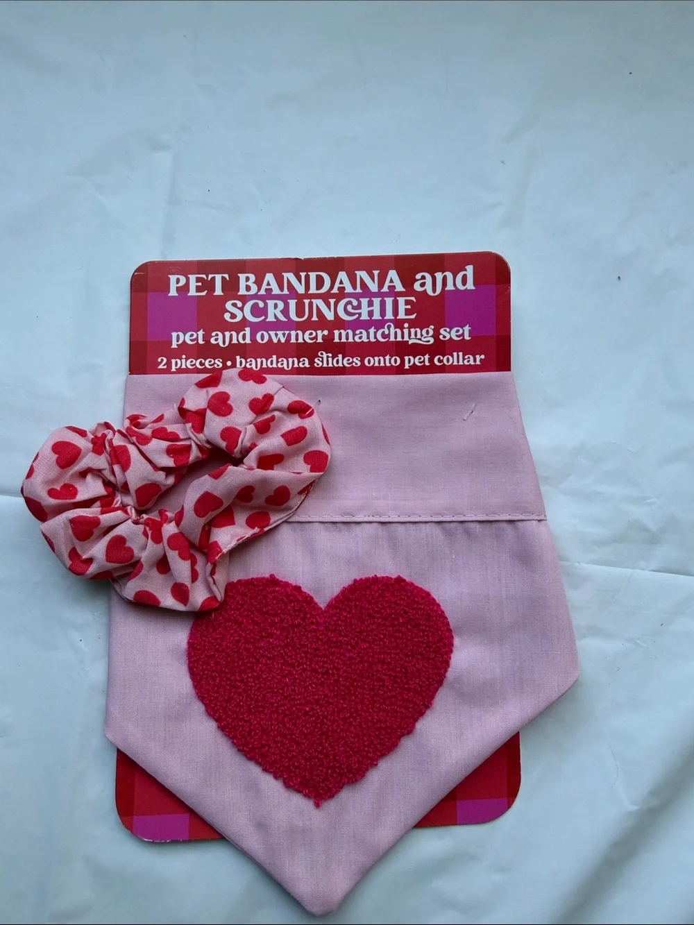 💝 NWT Brightstar Valentine Pet Bandana & Matching Scrunchie Owner Set